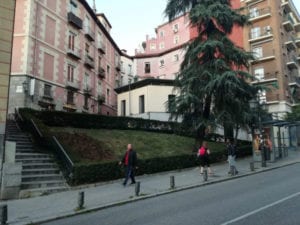 Nombres de mujeres relevantes para 5 zonas verdes de Centro | Jardín de Ana Orantes | Calle de Segovia c/v Travesía del Conde | Madrid
